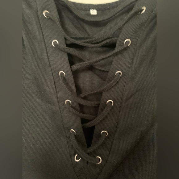 Black Criss Cross Lace Up Cold Shoulder Top - Picture 5 of 6